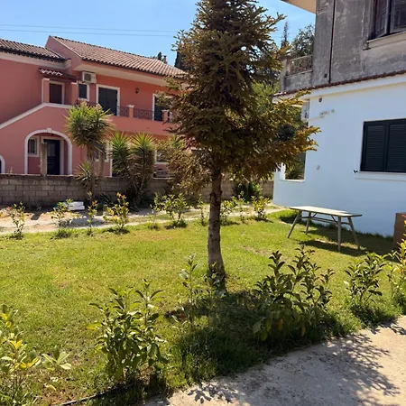 Ora Garden شقة Alepou